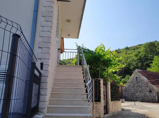 Villa ****rual Silencio**** *