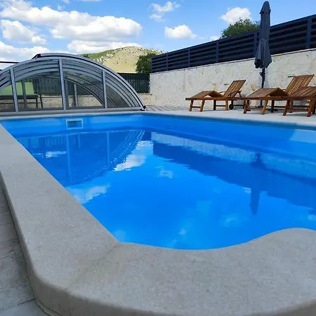 ****rual Silencio**** Villa